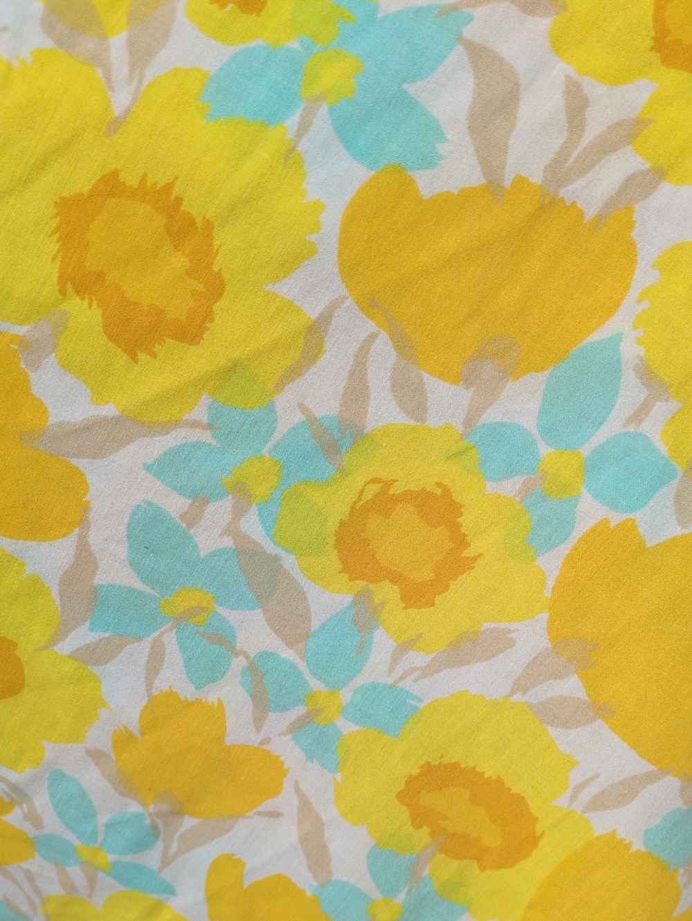 Vintage Burlington House Floral Sheet Queen
